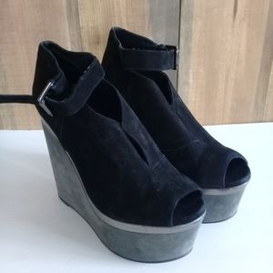 Topshop Black Grey Suede Peep Toe Wedge Platform Ankle Strap Heels Sz 8